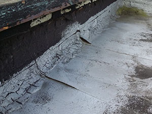 flat roof repair independence missouri