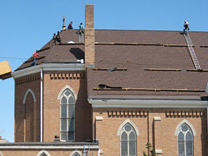 re roof Gladstone missouri