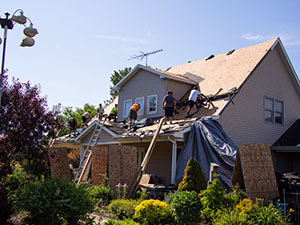 re roof Gladstone mo