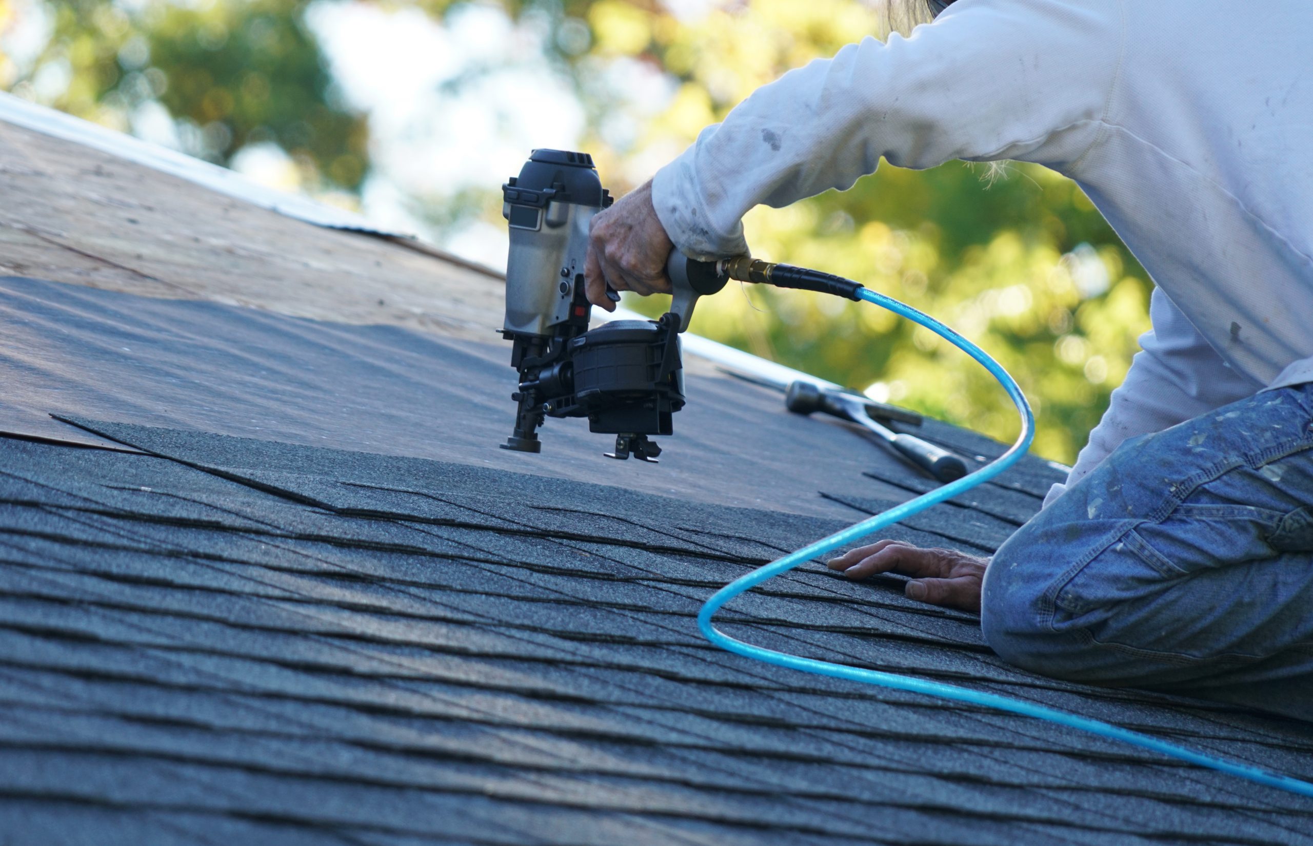 local-roofers -raytown-MO