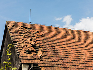 Dependable Roof Damage Experts